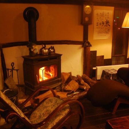 古民家の宿 ふるま家 Furumaya House Gastronomic Farmstay In Deep Kyoto Fukuchiyama Exteriör bild