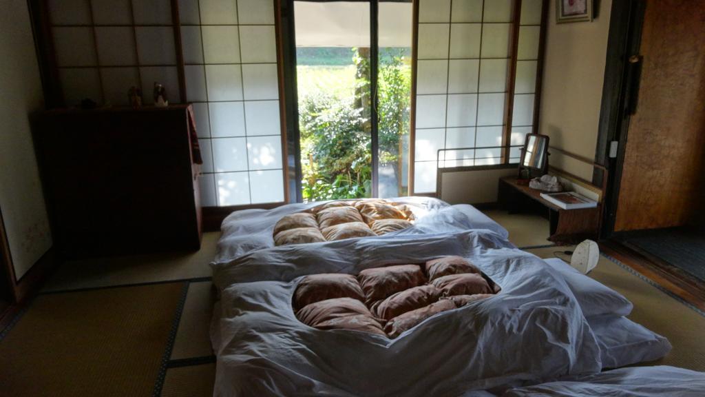 古民家の宿 ふるま家 Furumaya House Gastronomic Farmstay In Deep Kyoto Fukuchiyama Rum bild
